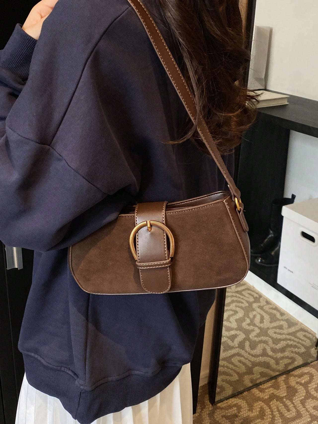 Women Retro Solid Color Dual Strap Suede Shoulder Crossbody Saddle Bag, Autumn And Winter Hot Women Bag, Suede Purse, Newest Fashionable Suede Bag For Women